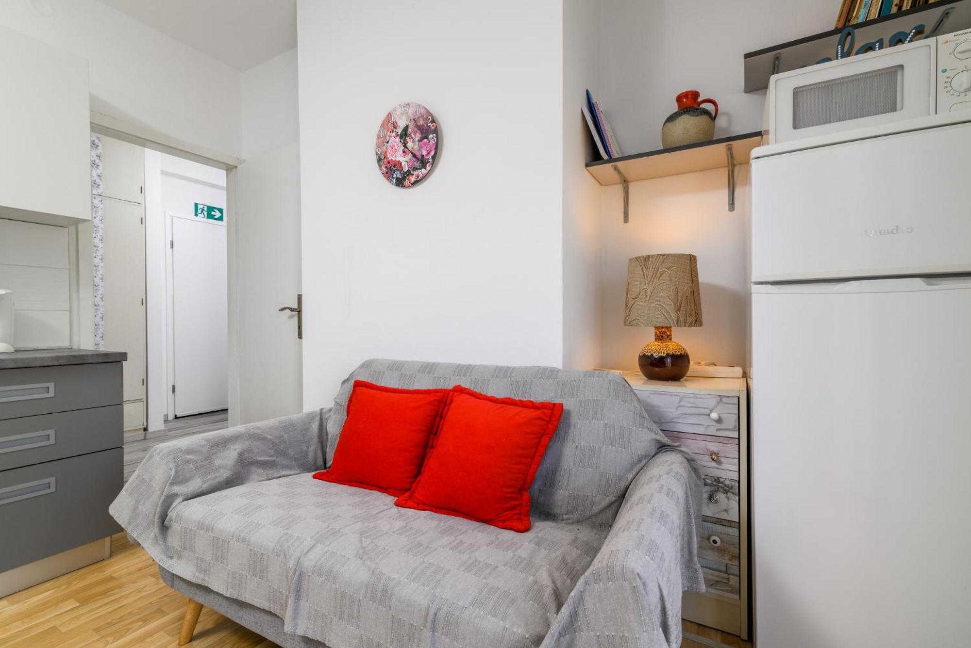 Apartments With A Parking Space Rovinj - 19088 Rom bilde